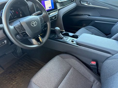 New 2026 Toyota Camry LE image 11