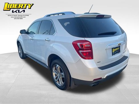 Used 2016 Chevrolet Equinox LTZ w/ Enhanced Convenience Package image 5
