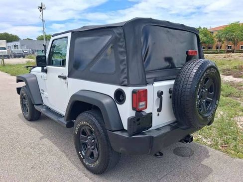 Used 2015 Jeep Wrangler Sport AWD/4WD image 8