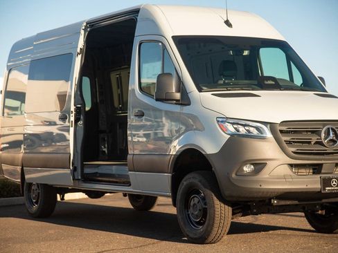 New 2025 Mercedes-Benz Sprinter 2500 image 8