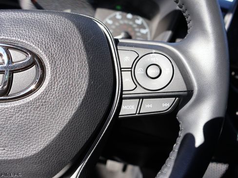 Used 2024 Toyota Corolla SE image 28