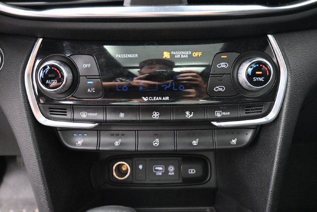 Used 2019 Hyundai Santa Fe AWD image 29