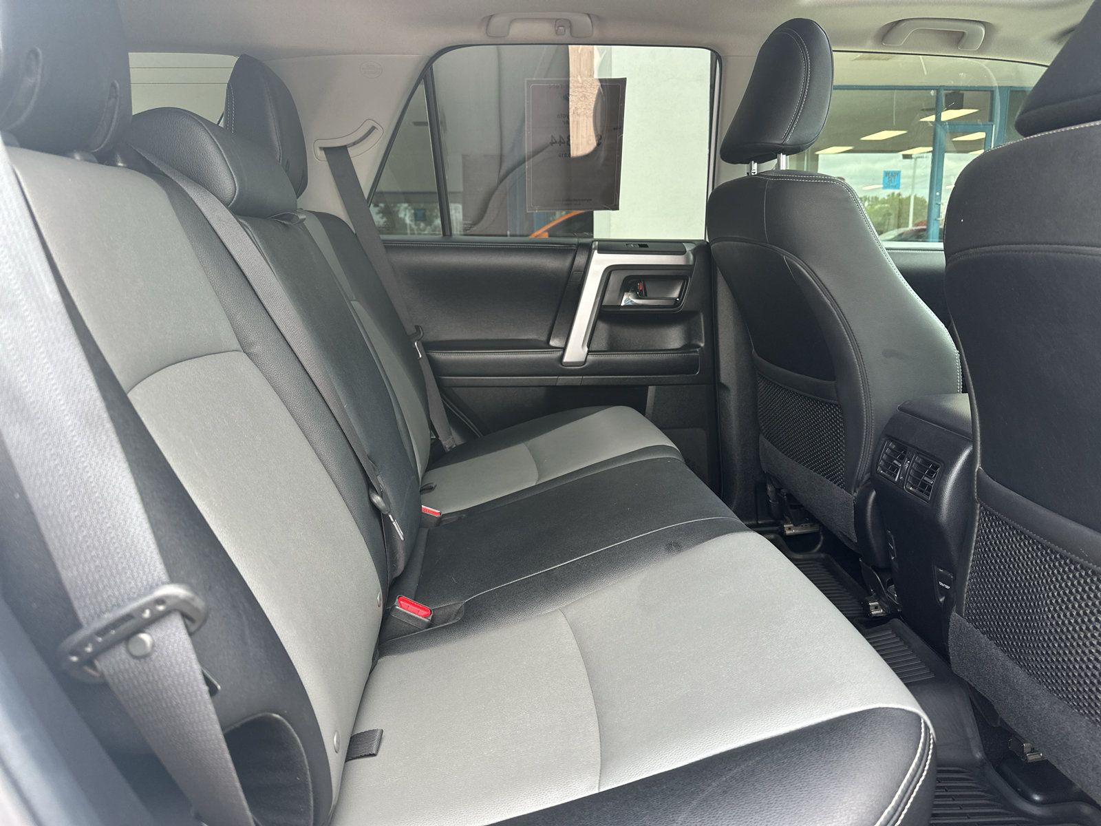 Used 2019 Toyota 4Runner SR5 Premium AWD/4WD image 6