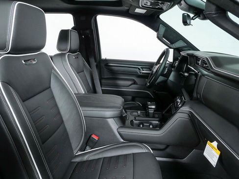 New 2026 GMC Sierra 1500 AT4X AWD/4WD image 24