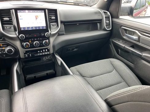 Used 2022 RAM 1500 Big Horn AWD/4WD image 17
