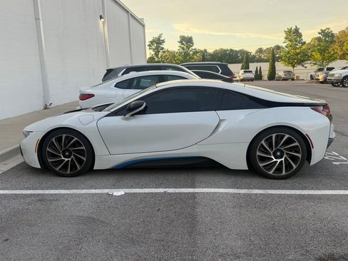 Used 2016 BMW i8 AWD/4WD image 2