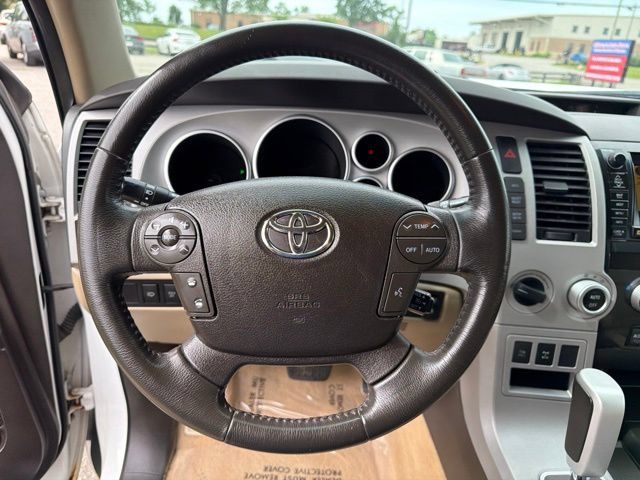 Used 2008 Toyota Sequoia Limited AWD/4WD image 8