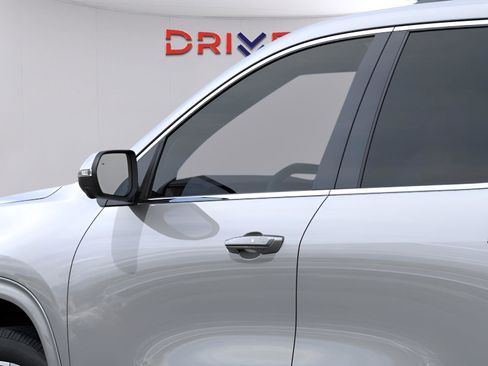 New 2026 GMC Acadia Denali image 12