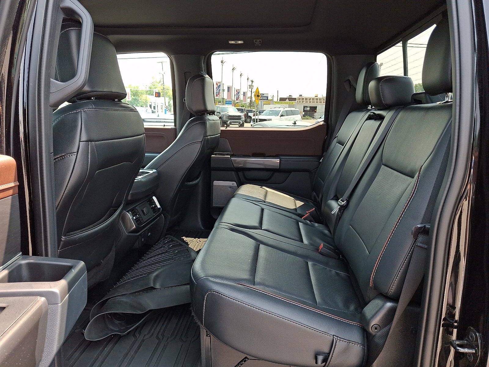 Certified 2023 Ford F150 Lariat AWD/4WD image 9