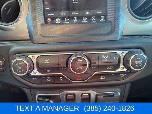 Used 2021 Jeep Wrangler Sport S image 18