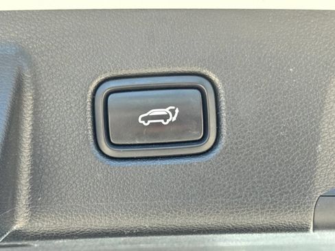 Used 2021 Kia Telluride EX w/ EX Premium Package FWD image 17