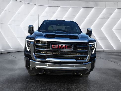 Used 2025 GMC Sierra 2500 SLT w/ SLT Premium Package image 2
