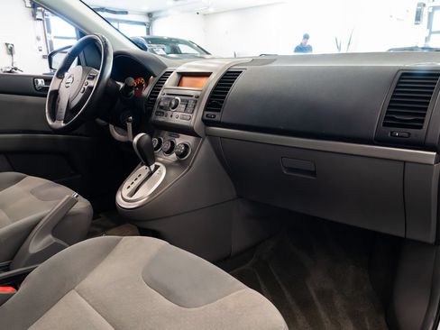 Used 2009 Nissan Sentra 2.0 S FE+ w/ Convenience Plus Pkg FWD image 23