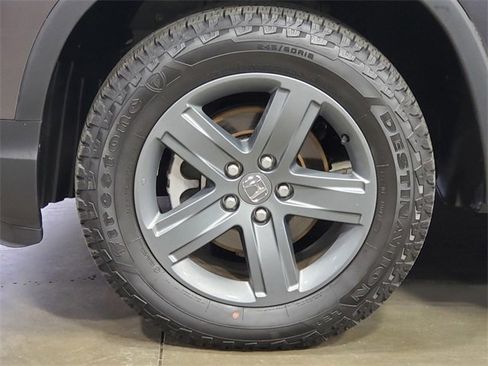 Certified 2023 Honda Ridgeline RTL image 8