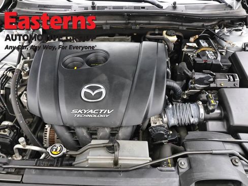 Used 2017 MAZDA MAZDA3 Sport FWD image 7