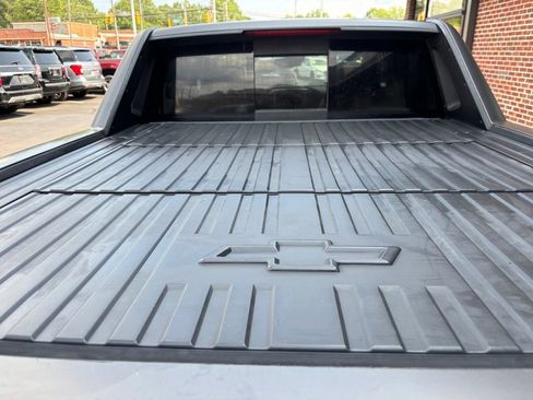 Used 2017 Chevrolet Silverado 1500 High Country w/ High Desert Package AWD/4WD image 11