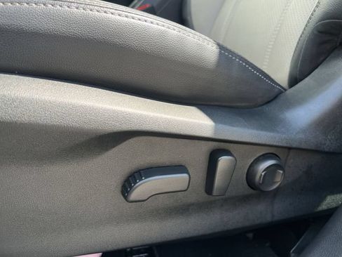 Certified 2023 Subaru Forester Limited AWD/4WD image 37