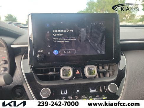 Used 2024 Toyota Corolla Cross LE w/ Moonroof Package AWD/4WD image 19