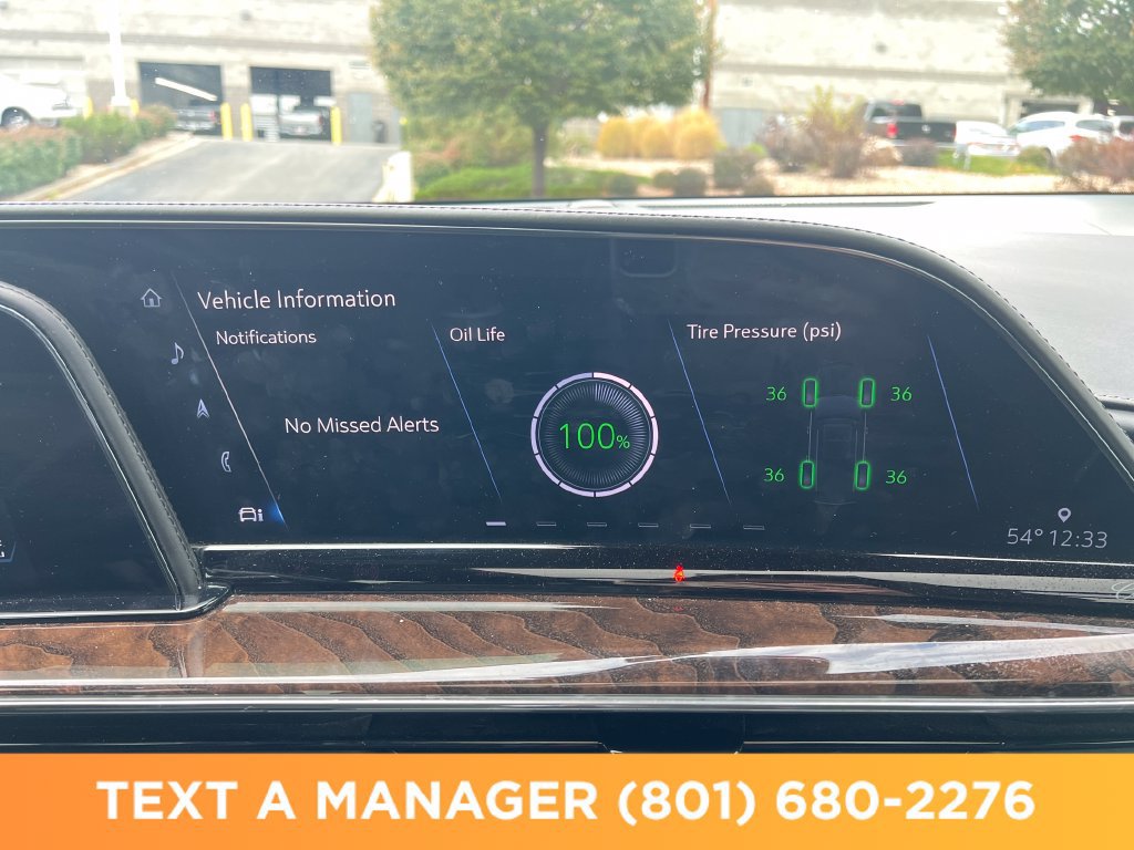 Used 2021 Cadillac Escalade ESV Premium Luxury Platinum AWD/4WD image 20