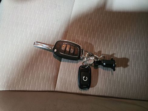 Used 2019 Hyundai Tucson SE w/ Cargo Package image 38