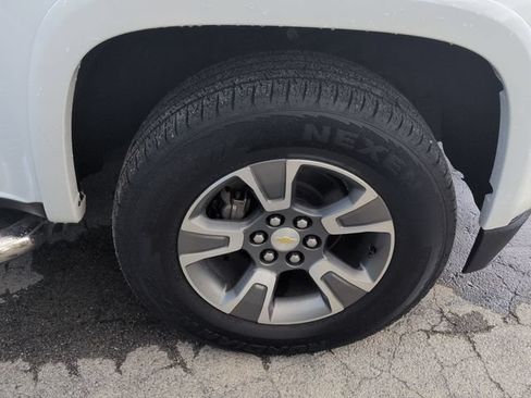 Used 2019 Chevrolet Colorado Z71 AWD/4WD image 34