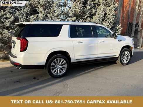 Used 2022 GMC Yukon XL Denali AWD/4WD image 9