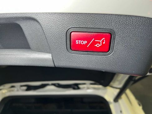 Used 2018 Mercedes-Benz GLA 250 4MATIC image 17