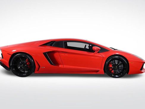 Used 2015 Lamborghini Aventador LP 700-4 image 6