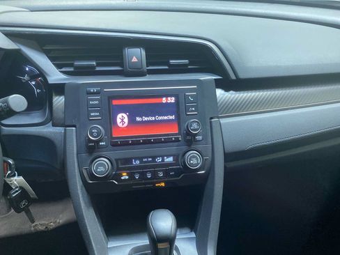 Used 2018 Honda Civic Sport image 16