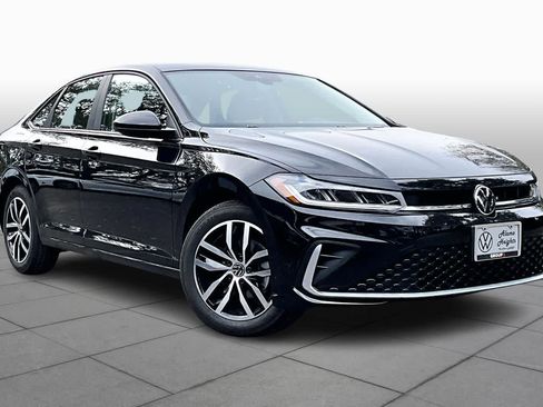 New 2026 Volkswagen Jetta SE FWD image 2
