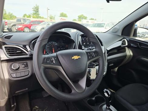 Used 2022 Chevrolet Spark LT w/ Spark Special Edition FWD image 6