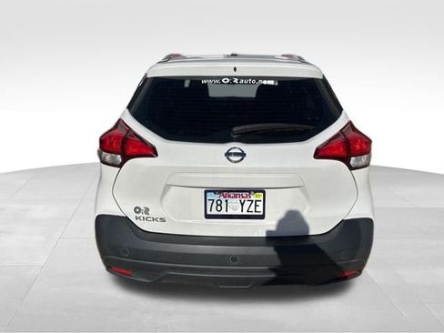 Used 2019 Nissan Kicks S w/ Exterior Electronics Package image 8