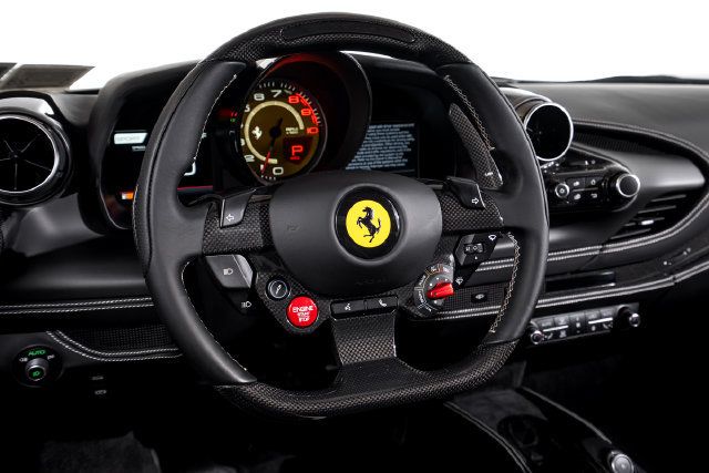 Used 2021 Ferrari F8 Tributo RWD image 32