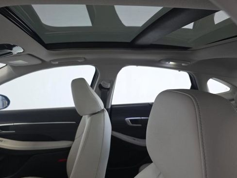 Used 2024 Hyundai Sonata Limited FWD image 13