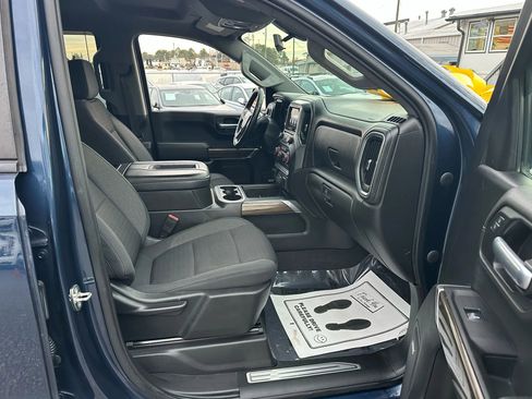 Used 2020 Chevrolet Silverado 1500 RST w/ All-Star Edition image 17