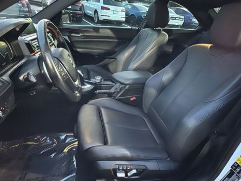 Used 2018 BMW 230i xDrive Coupe image 11