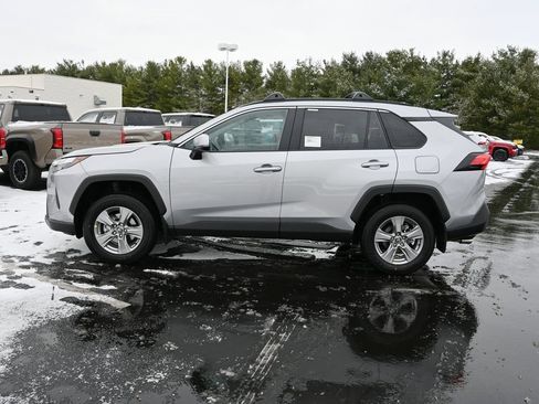 New 2025 Toyota RAV4 XLE image 4