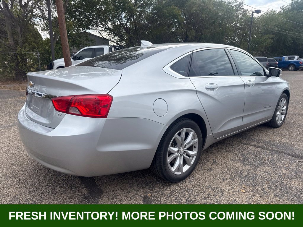 Used 2018 Chevrolet Impala LT FWD image 2
