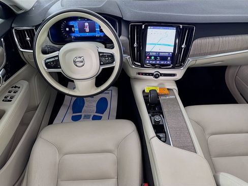 Used 2023 Volvo S90 B6 Plus w/ Protection Package Premier AWD/4WD image 30