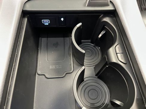 Used 2024 Hyundai Palisade Calligraphy image 53