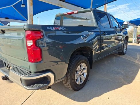 Used 2025 Chevrolet Silverado 1500 LT AWD/4WD image 19