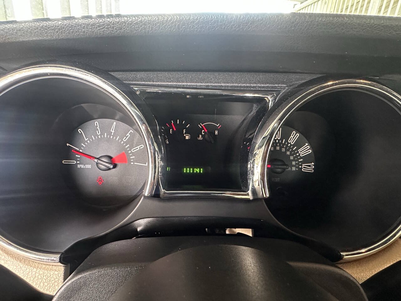 Used 2005 Ford Mustang Convertible RWD image 13