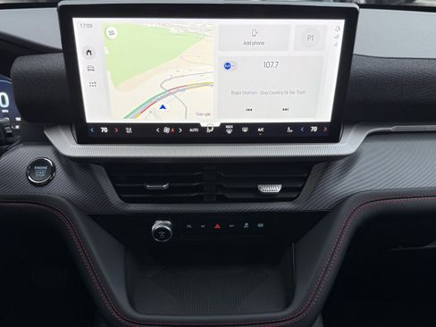 New 2026 Ford Explorer ST-Line w/ ST-Line Street Pack image 28