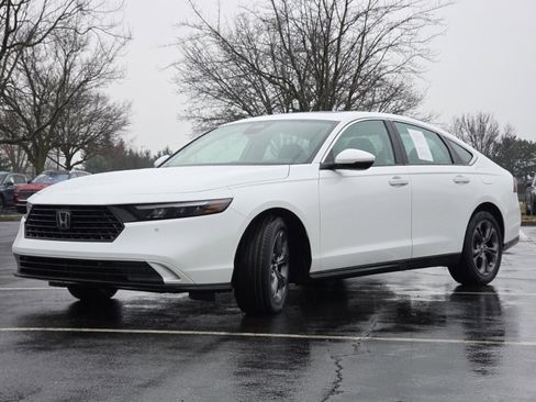 Used 2024 Honda Accord EX-L image 15