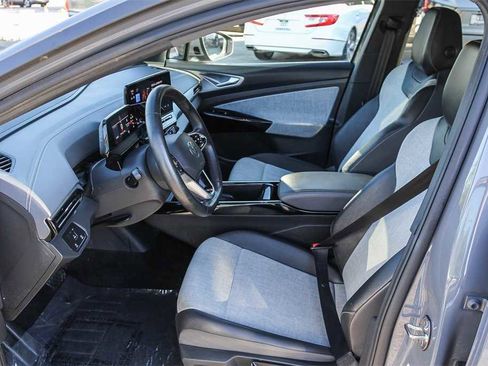 Used 2023 Volkswagen ID.4 Pro image 13