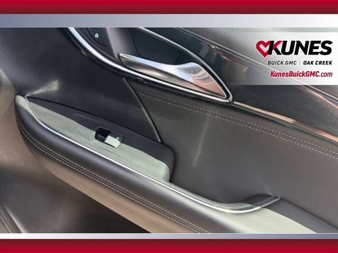 Used 2024 Buick Envision Preferred AWD/4WD image 40
