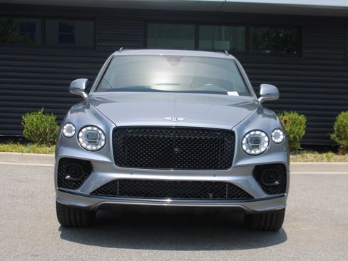 Used 2021 Bentley Bentayga image 10