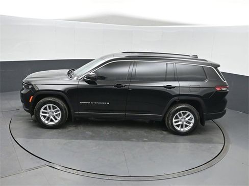 New 2025 Jeep Grand Cherokee L Laredo image 36