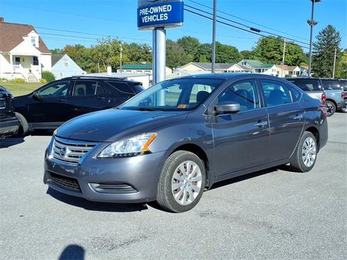 Used 2015 Nissan Sentra SV image 1