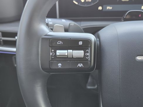 Used 2024 Hyundai Santa Fe Limited image 21